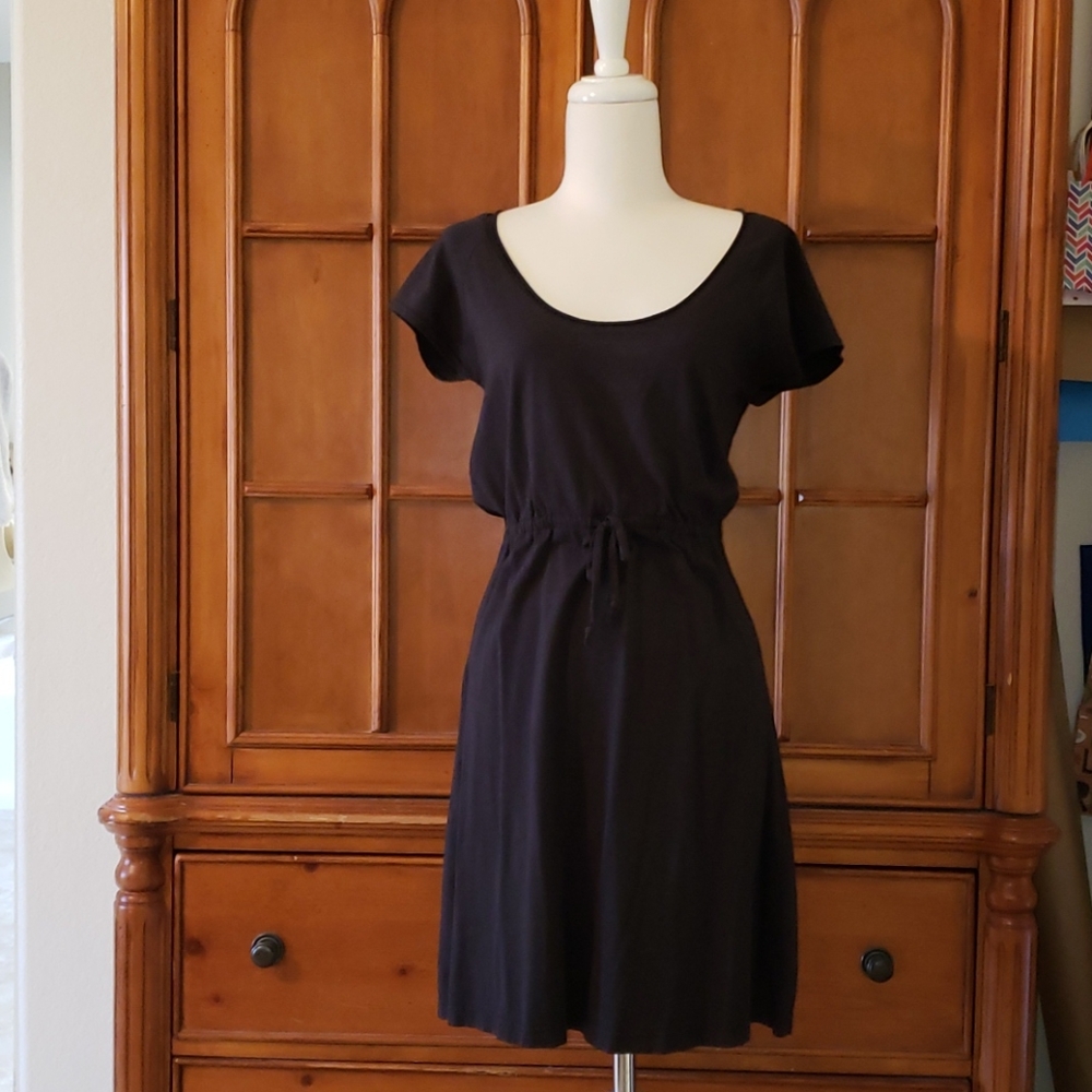 Columbia Omni-wick black dress